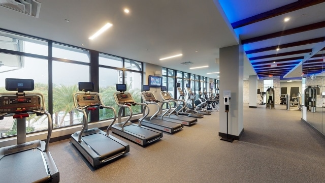 West Palm Beach Apartments interior fitness center