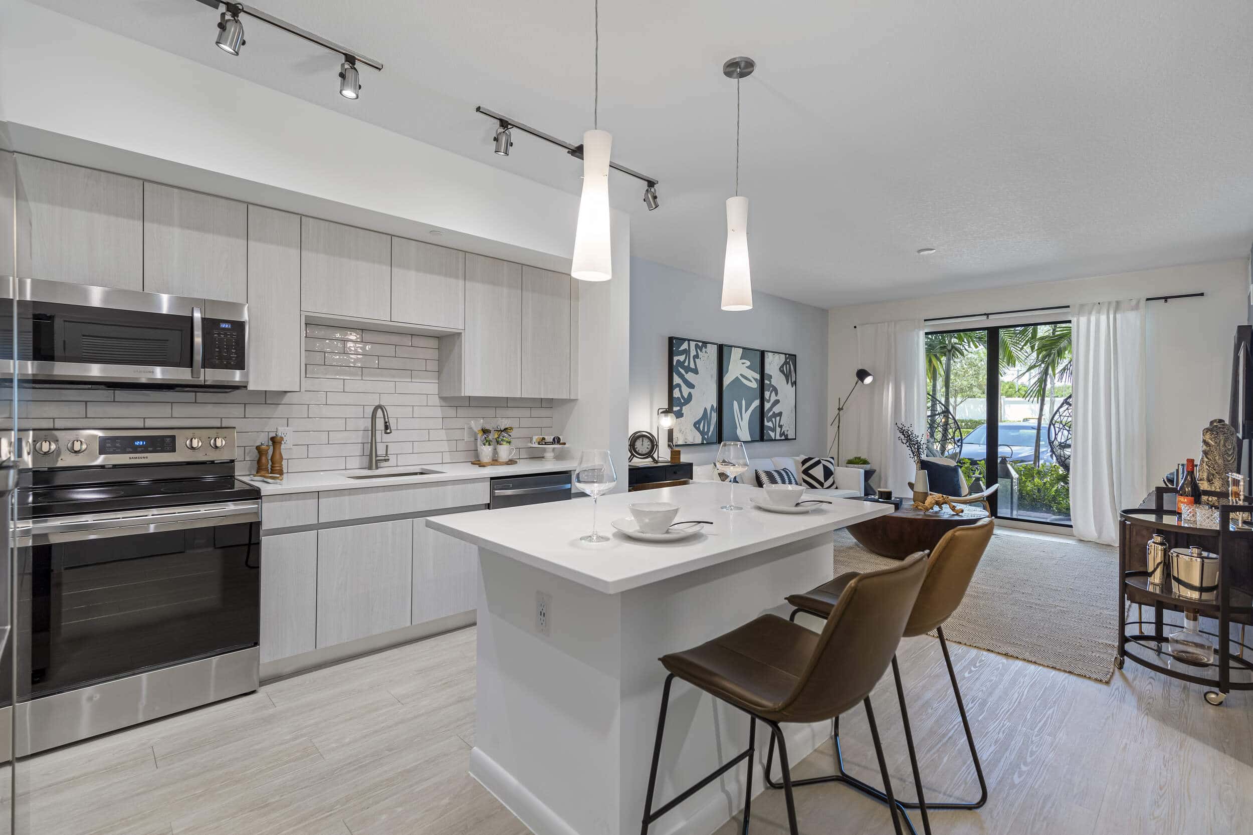 West Palm Beach Apartments interior kitchen view